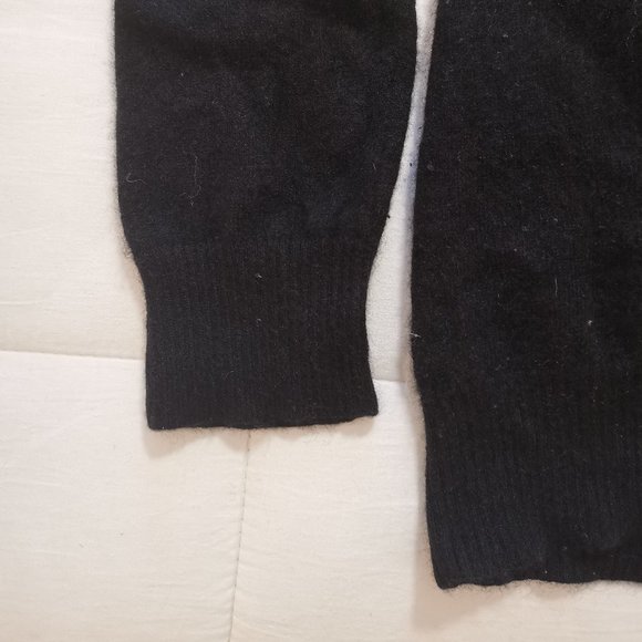 Charter Club 100% 2-Ply Cashmere V-neck Sweater Size L - Picture 3 of 6